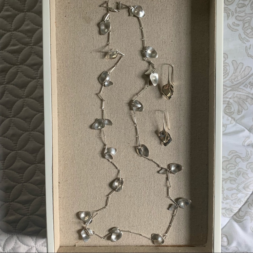 Stella & Dot Hammered Leaf Necklace/ Earring set